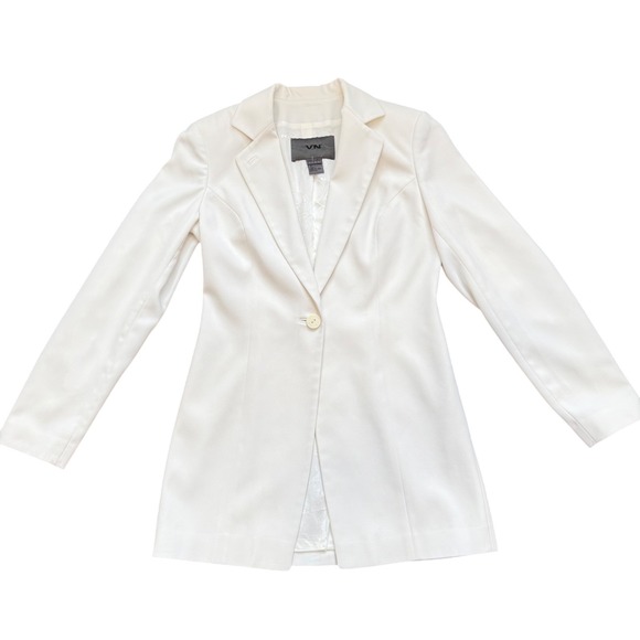 Vnaix Bridals Tops - VN White Single Button Longline Blazer Jacket Size 2